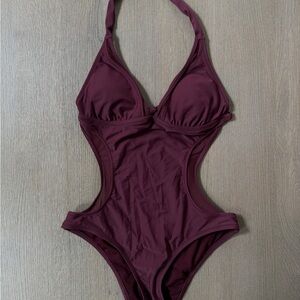 Mossimo Burgundy Monokini One Piece Swimsuit Womens Medium Cutout Halter Tie